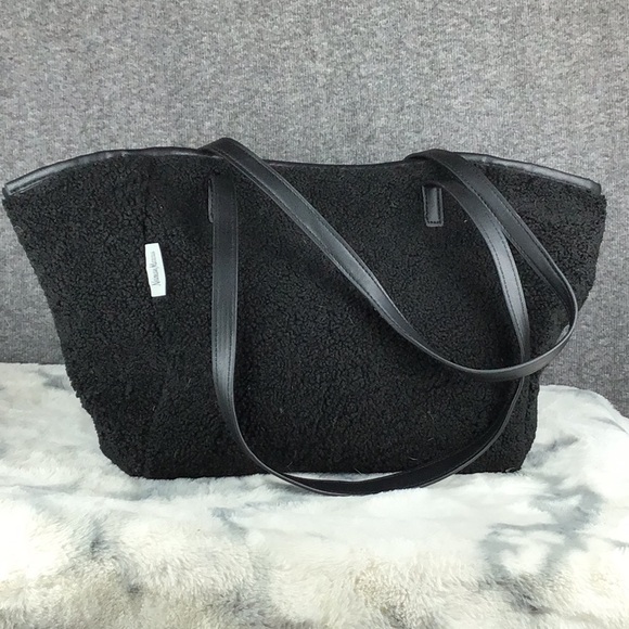 Neiman Marcus Black Sherpa Shearling Reversible Large Tote - Picture 1 of 4